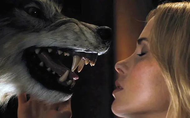 best wolf kiss EVER