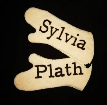 Sylvia Plath oven mitts
