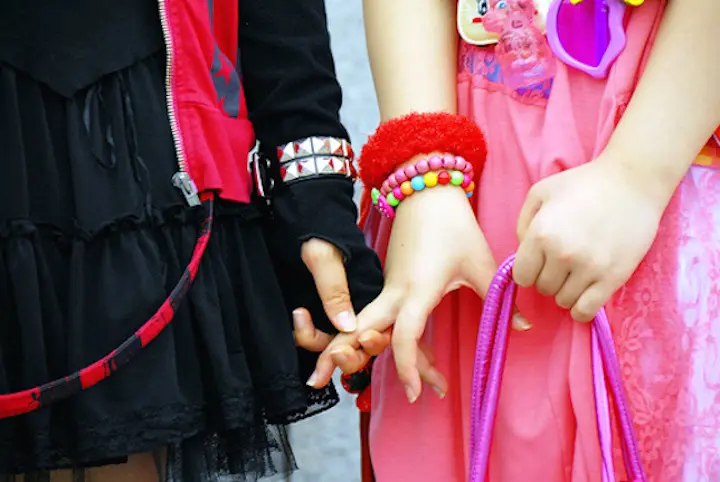 7 YA Novels Featuring Lesbian and Bisexual Girls