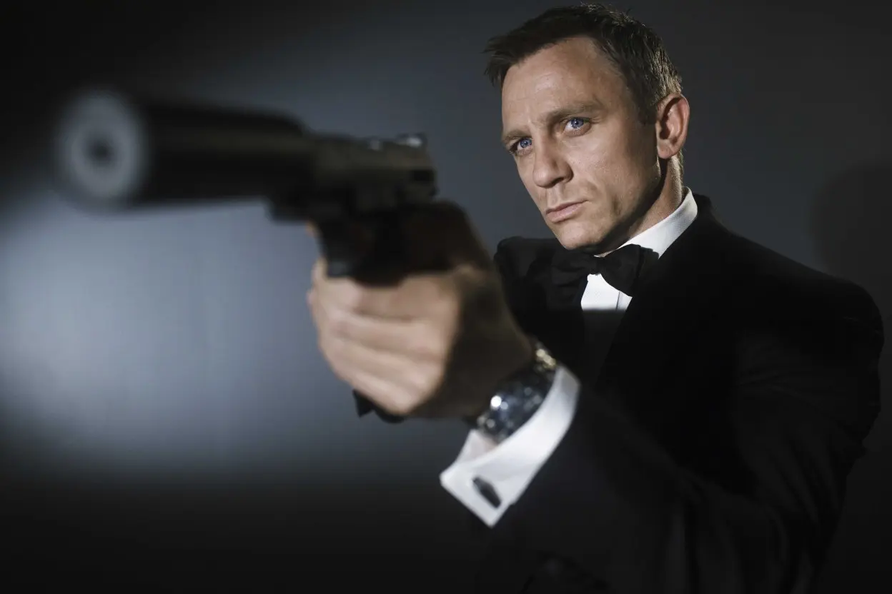 5 Storytelling Lessons You Can Learn From James Bond