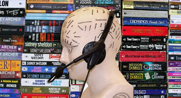 "Indie for life! But wait...": The Agent Conundrum 