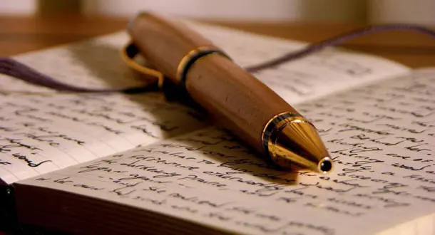 Up Close and Personal: A Personality Expose of the Personal Essay
